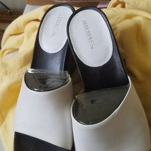 AEROSOLES
